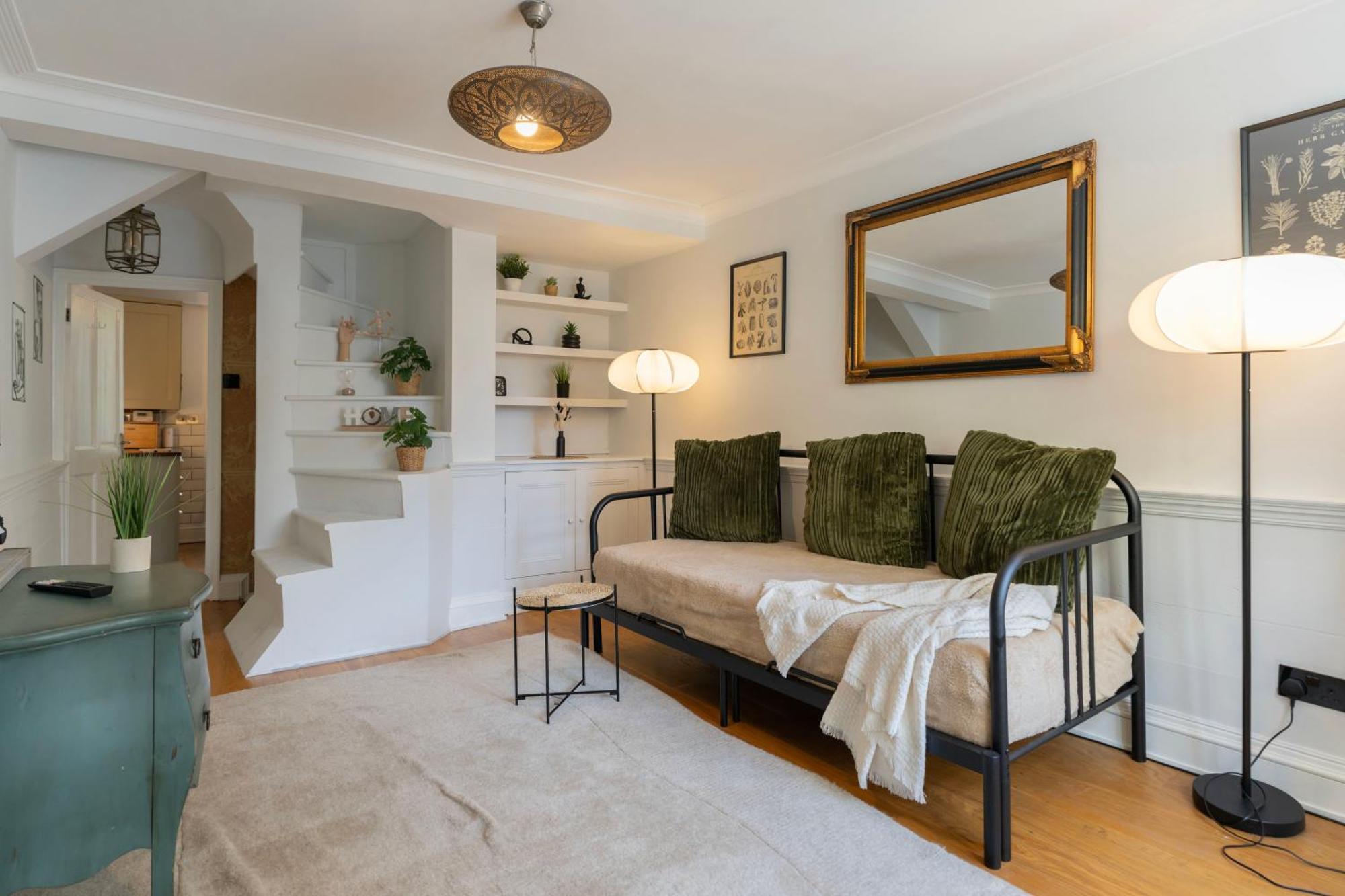 Apartamento Gorgeous 2Bed House In New Road Londres Exterior foto