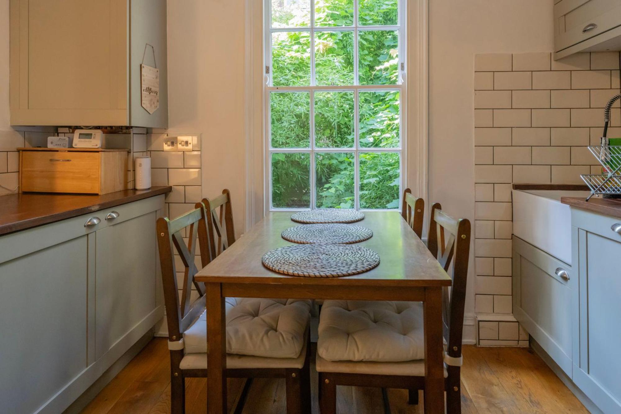 Apartamento Gorgeous 2Bed House In New Road Londres Exterior foto